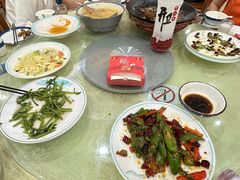 -鹤乡东北菜(崮山路店)