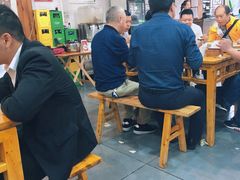 大堂-饭饱香土碗菜(新科店)