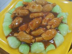 -满堂福素食馆(长阳路店)
