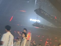 -简奥斯汀·赫本酒吧