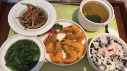 -乐茵敔山湾月子中心(独栋湖景店)