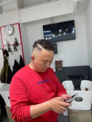 -极剪男士理发
