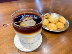 -ZING COFFEE 镜咖啡