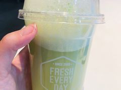 番石榴雪梨汁-每日新鲜水果吧(黄浦来福士店)