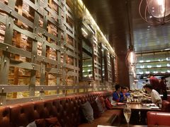 -恰餐厅及酒吧 CHAR Bar & Grill (北京丽都皇冠假日店)