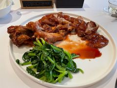 养颜猪脚圈-涵苑私宴定制(外滩店)