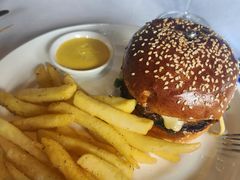 -AZUR聚(香格里拉饭店)