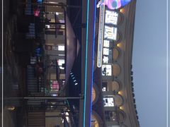 -王府井奥莱临潼小镇(临潼店)