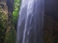 -龙水峡地缝景区