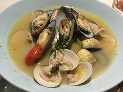 -港丽餐厅(高德置地店)