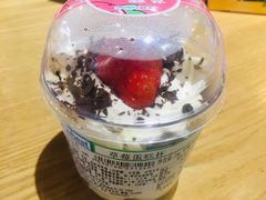-全家便利店(世贸丽晶城店)
