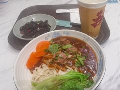 -康师傅私房牛肉面(申虹店)