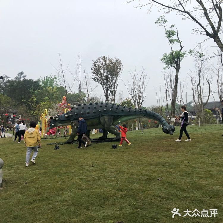 快中午时去了双江古镇，很有名的古镇