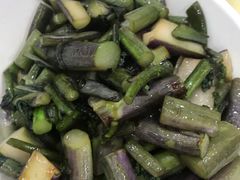 -红色湘菜馆(春风店)