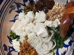 -蜗牛小馆醉乡民谣云南菜(惠新西里店)