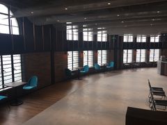 -光海书局(南京东路第一百货店)