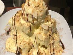 焦糖坚果吐司金字塔-卡朋厨房(289艺术园区店)
