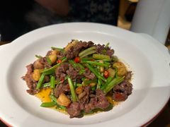 -洞庭土菜小炒馆(易发广场店)