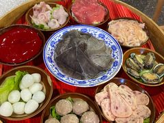 豪华版九大碗-董眼镜火锅(洪崖洞总店)