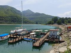 -天鹅湖生态旅游风景区