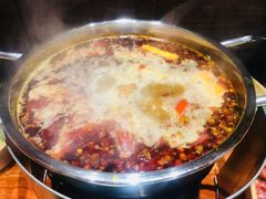 -独食火锅·半米屋台(直营总店)