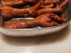 弄堂里的卤鸡爪-弄堂里(西溪龙湖天街店)
