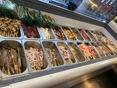 自助取餐区-万记麻辣烫国展总店