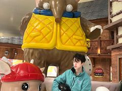 -长沙湘江冰雪世界