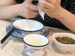 -粤潮牛肉火锅店(江南大道店)