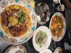 新疆沙湾大盘鸡-巴依老爷新疆美食(清华东门店)