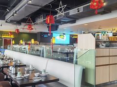 -大头虾越式风味餐厅(光明广场店)