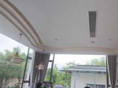 -生态苑农庄(十里画廊遇龙河店)