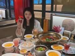 -海派悦庭·海胆烧麦·新融合菜(凯德广场店)