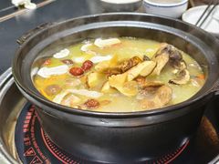 -野菌皇海景野生菌火锅(滨海大道店)