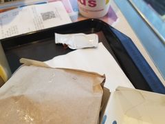 -麦当劳(展览路店)