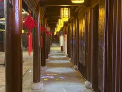 -绳金塔
