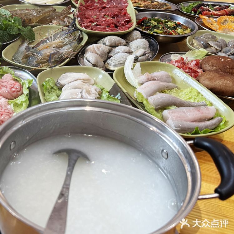 南沙海鲜火锅太顶了！人均60吃到撑