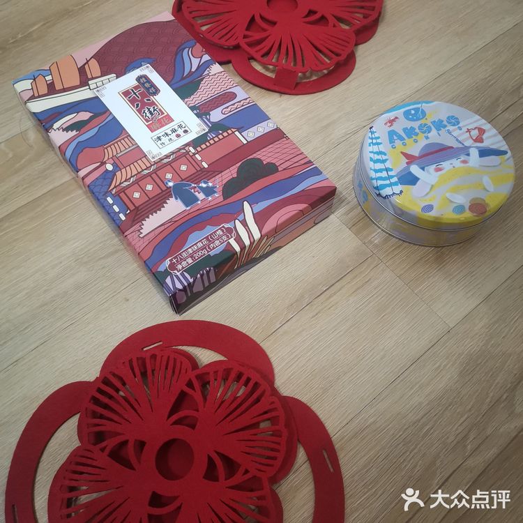 [红包]春节送礼清单|[礼花]送人玫瑰🌹，手有余香