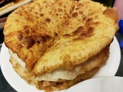 -周老三跷脚牛肉·全牛火锅(非遗传承店)