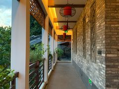-小凉帽之家酒店(甘坑古镇店)