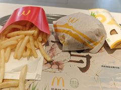 -麦当劳(厦门梧村店)