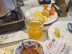-金马门国际美食百汇(珞喻路店)