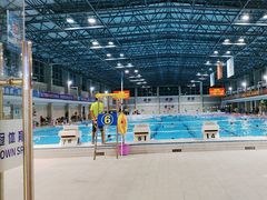 -奥冠体育华师附中恒温游泳馆