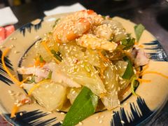 -Cuc Gach Quan Restaurant