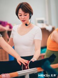 -无界瑜伽普拉提