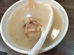 -新记美食(关闸店)