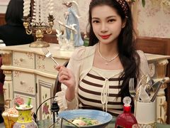 -秘密旅行Bonjour(黑金冠 江南西店)