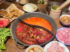 -萍姐火锅·公路夜市(武汉首店)