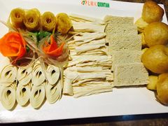 -七欣天香辣蟹火锅(无锡金太湖国际城店)