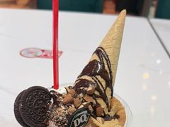 -DQ·蛋糕·冰淇淋(大宁国际商业广场店)